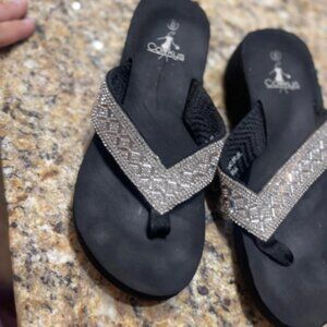 Corky's Women's Size 8 crystal silver bling Flip Flops